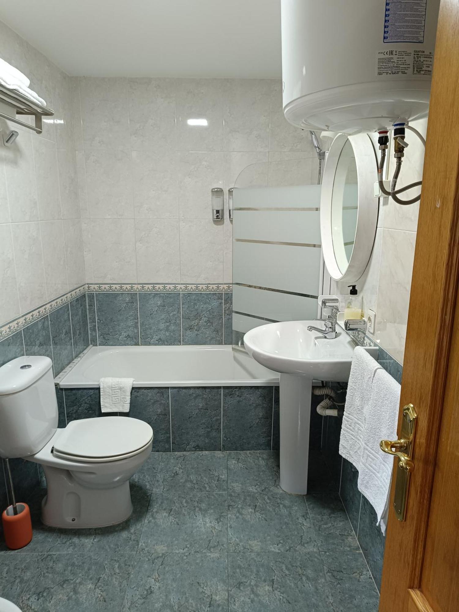 Apartamento Edita Lugo Bagian luar foto